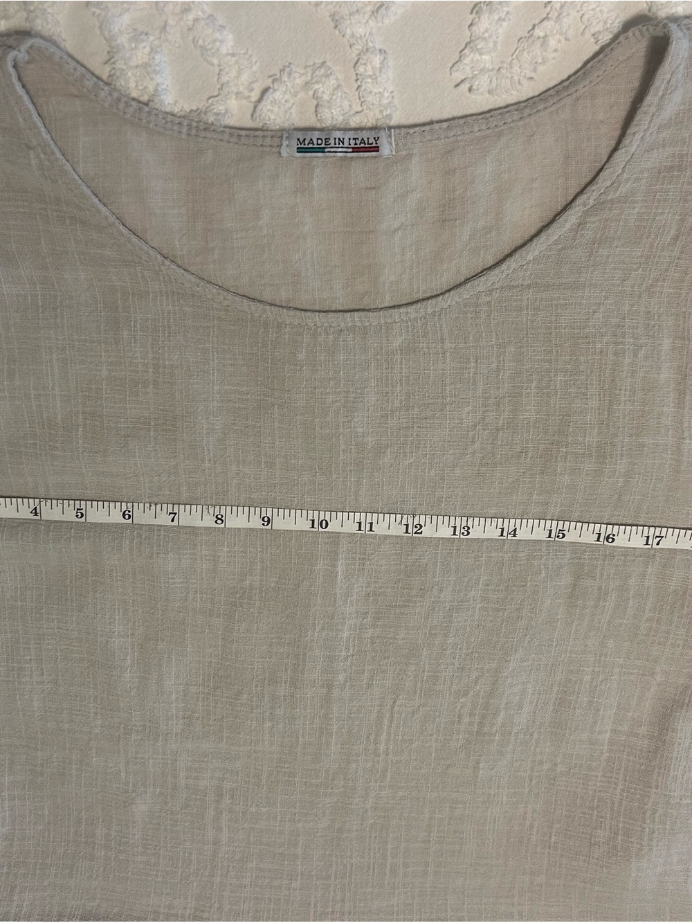 Italian Sleeveless Scoop Neck Tank in Light Gray - Picture 3 of 4